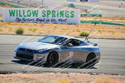 media/Oct-18-2025-Extreme Speed (Sat) [[d6d7e1fef1]]/Group 3 Purple/Session 2 (Turn 3)/